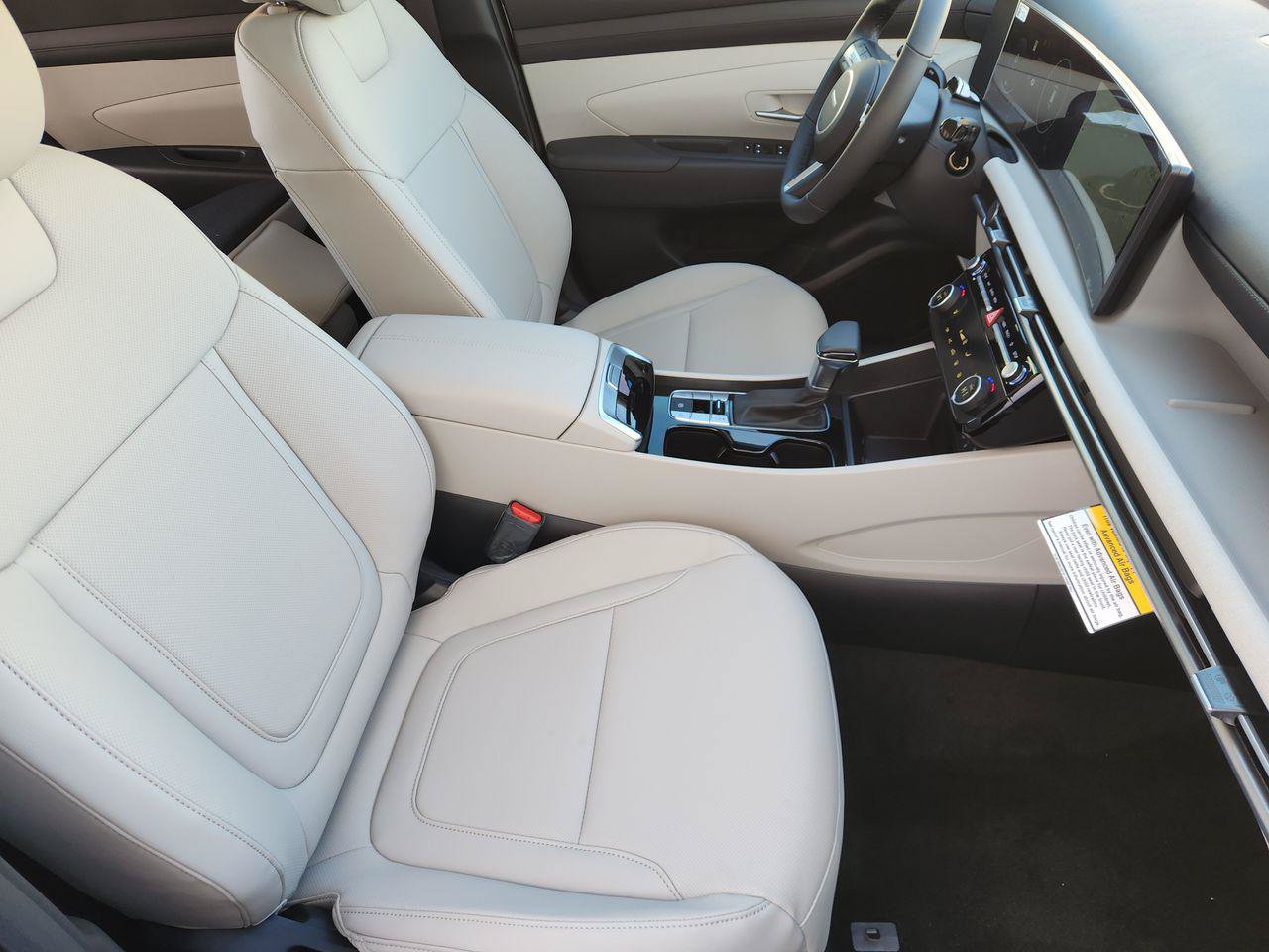 New 2026 Hyundai Tucson SEL FWD image 10
