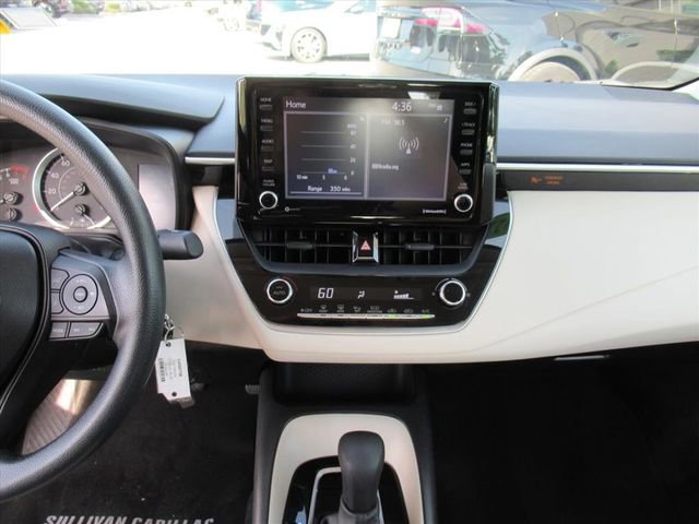 Used 2022 Toyota Corolla LE image 19