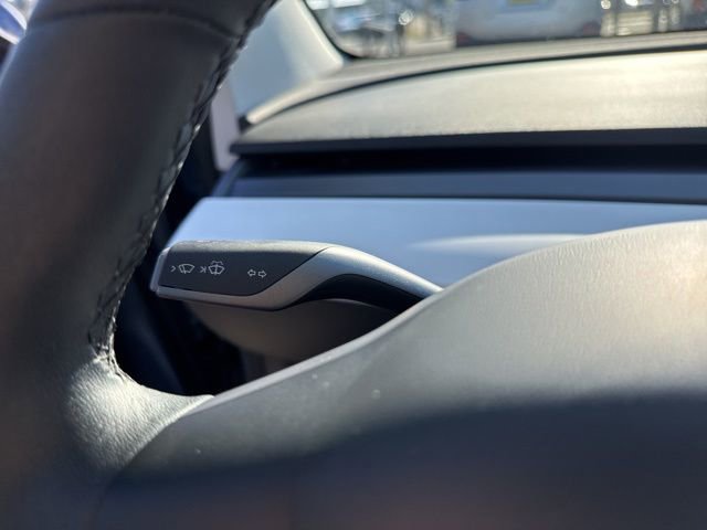 Used 2020 Tesla Model 3 Performance image 25