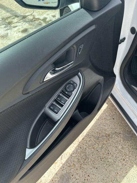 Used 2025 Chevrolet Malibu LT FWD image 19