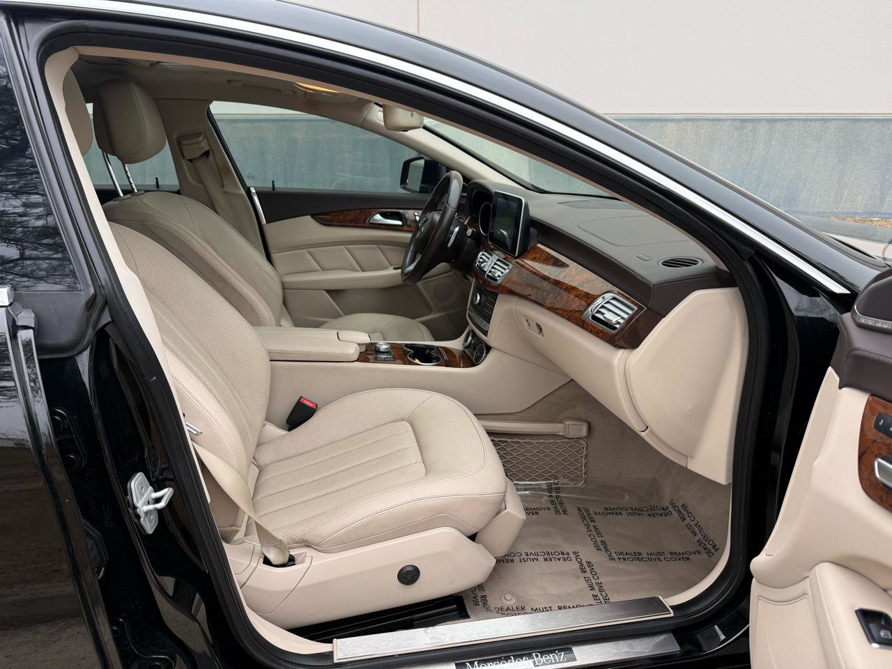 Used 2015 Mercedes-Benz CLS 400 image 13