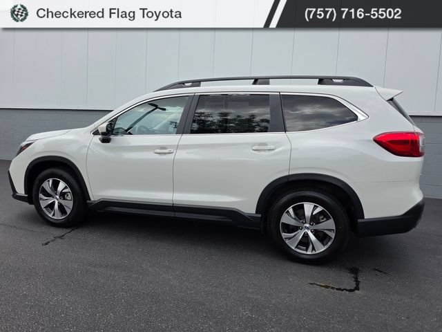 Used 2025 Subaru Ascent Premium AWD/4WD image 4