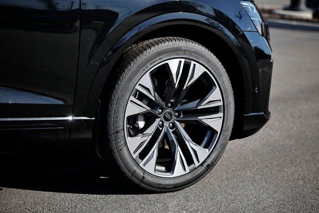 New 2026 Audi Q8 Premium Plus image 5