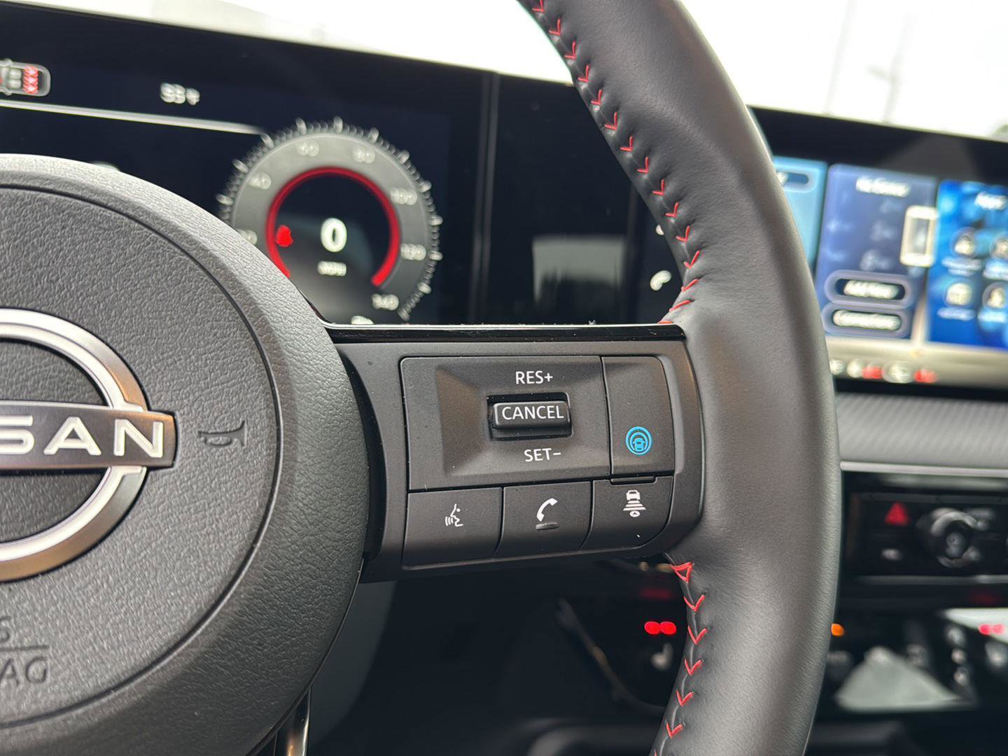 Used 2026 Nissan Kicks SR w/ SR Premium Package image 20