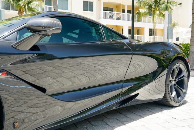 Used 2018 McLaren 720S Performance RWD image 11