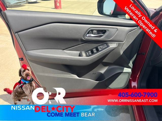 New 2026 Nissan Rogue SV FWD image 15