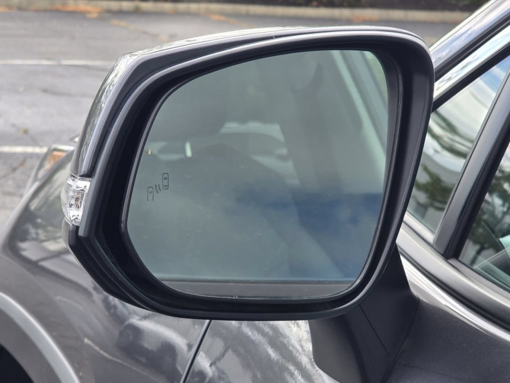 Used 2024 Toyota RAV4 XLE AWD/4WD image 23