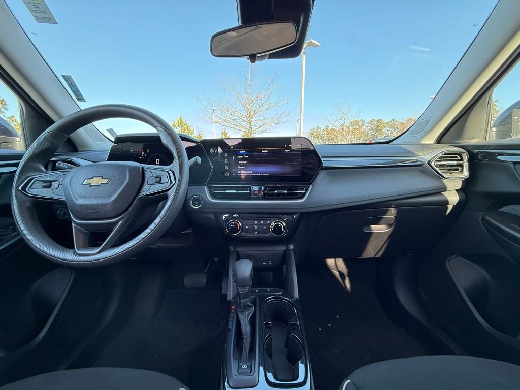 Used 2025 Chevrolet TrailBlazer LT image 29