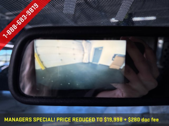 Used 2018 Chevrolet Express 2500 RWD image 16