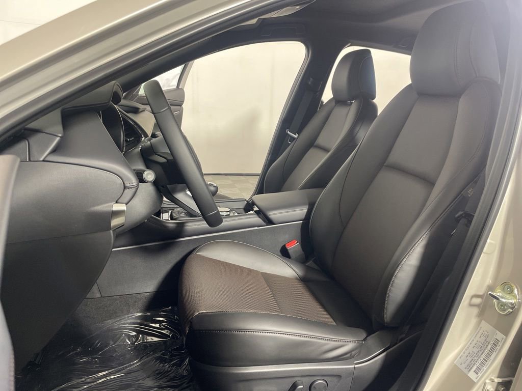 New 2026 MAZDA MAZDA3 2.5 S Hatchback w/ Premium Pkg FWD image 10