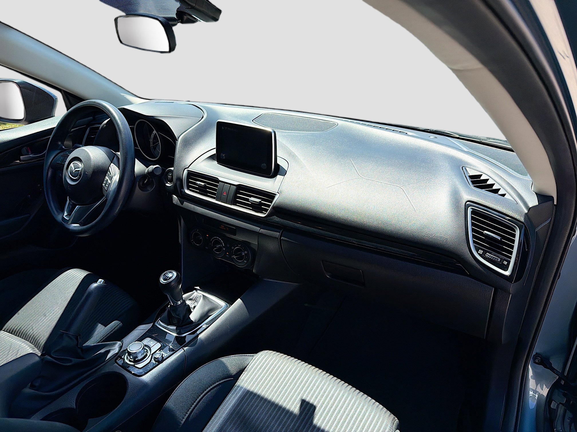 Used 2016 MAZDA MAZDA3 i Sport w/ Preferred Equipment Package image 13