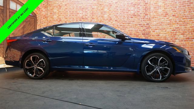 Certified 2023 Nissan Altima 2.5 SR w/ SR Premium Package image 8