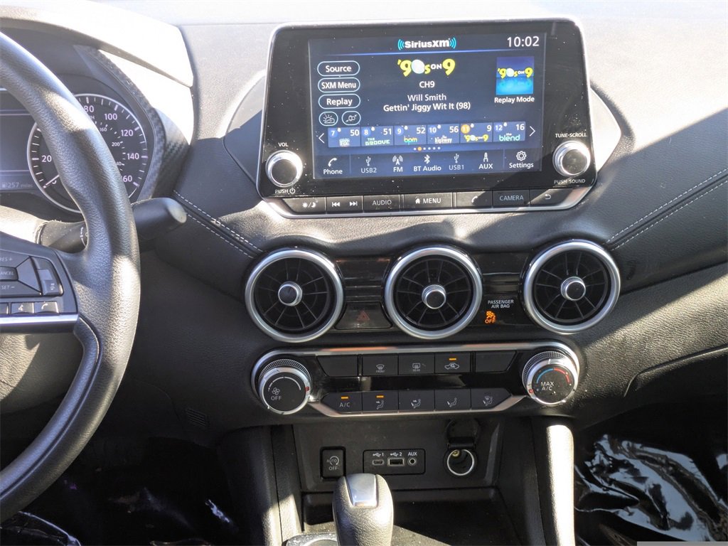 Used 2024 Nissan Sentra SV w/ Lighting Package image 17