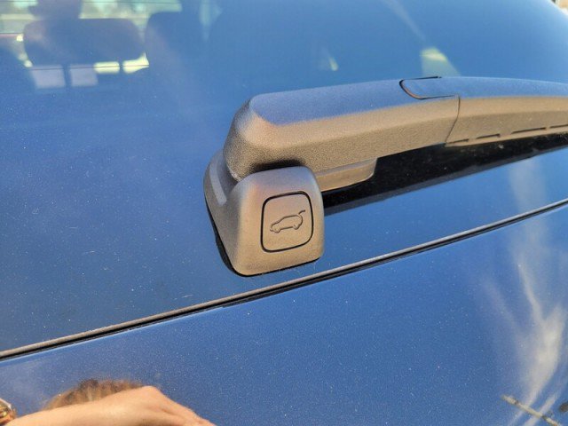 Used 2026 Genesis GV70 3.5T Sport Prestige image 7