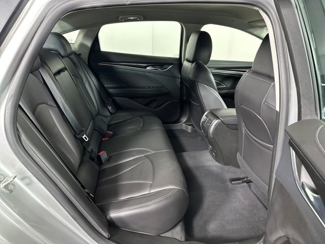 Used 2017 Buick LaCrosse Premium image 27