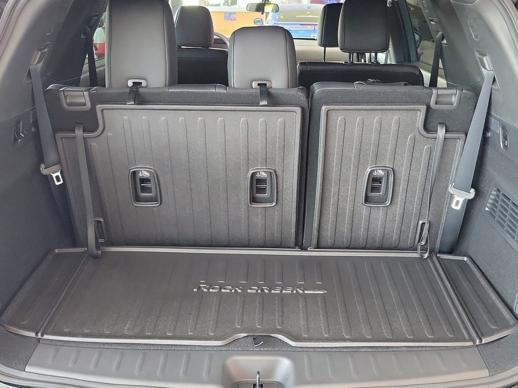 New 2026 Nissan Pathfinder Rock Creek AWD/4WD image 17