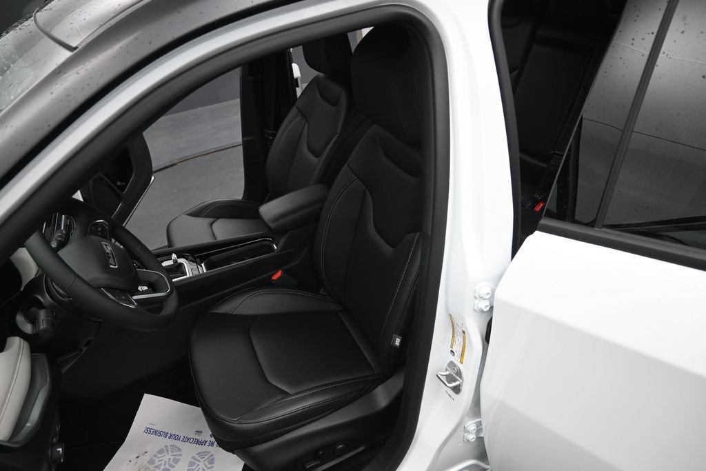 New 2026 Jeep Compass Limited AWD/4WD image 19