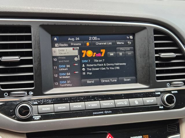 Used 2018 Hyundai Elantra Limited FWD image 22