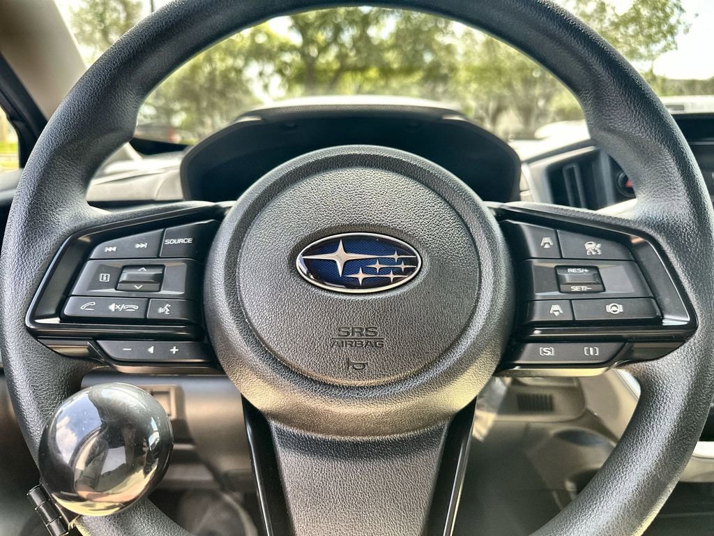 Used 2025 Subaru Crosstrek 2.0i Premium image 33