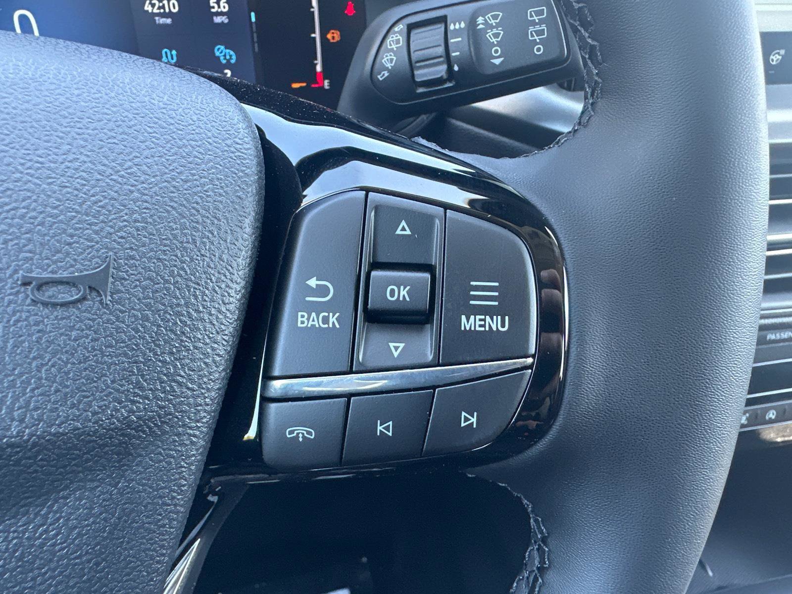 New 2026 Ford Escape Active image 17