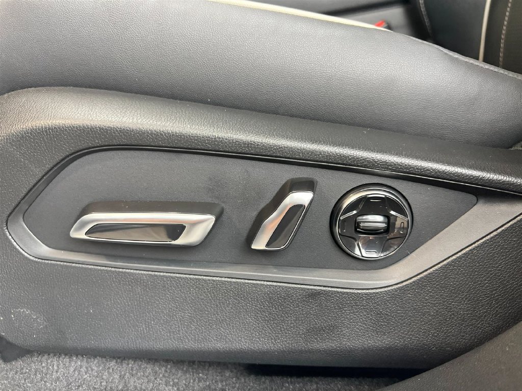 New 2026 Acura RDX w/ Advance Package AWD/4WD image 13