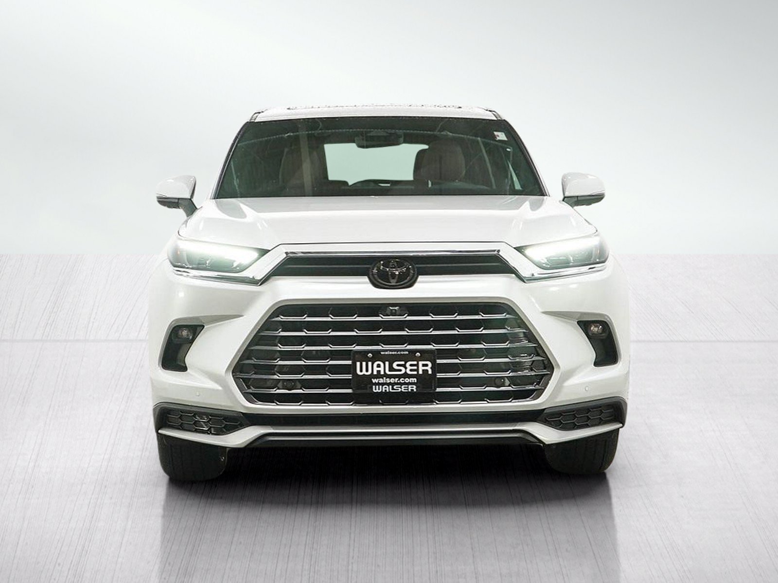 Used 2026 Toyota Grand Highlander AWD Hybrid image 8