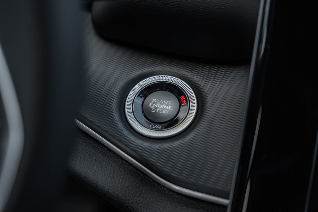 New 2025 Jeep Grand Cherokee Laredo X w/ Luxury Tech Group I image 24