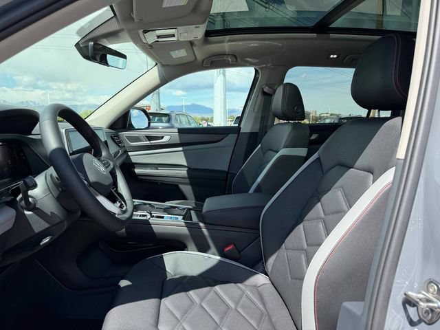 New 2026 Volkswagen Atlas Peak Edition AWD/4WD image 4