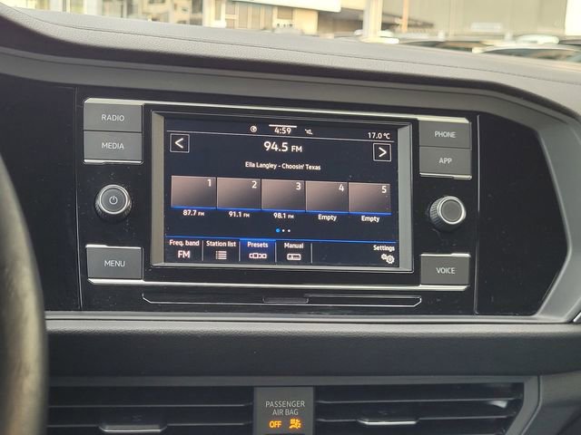 Used 2024 Volkswagen Jetta SE image 9