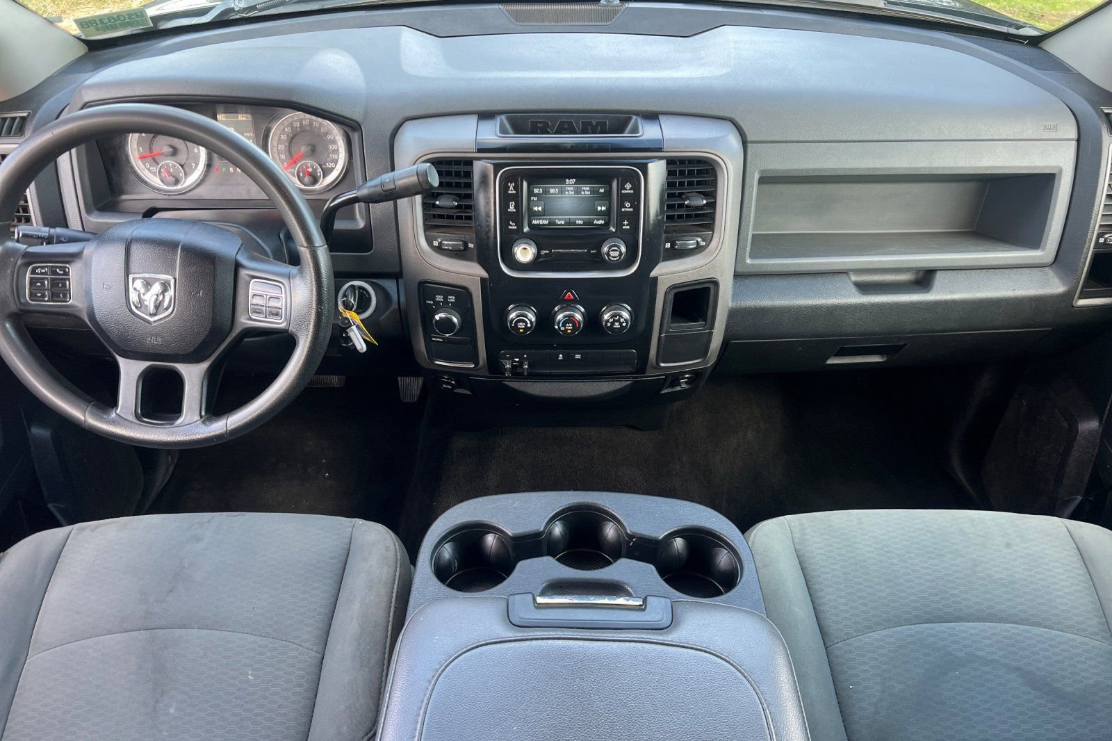 Used 2015 RAM 1500 Express image 10