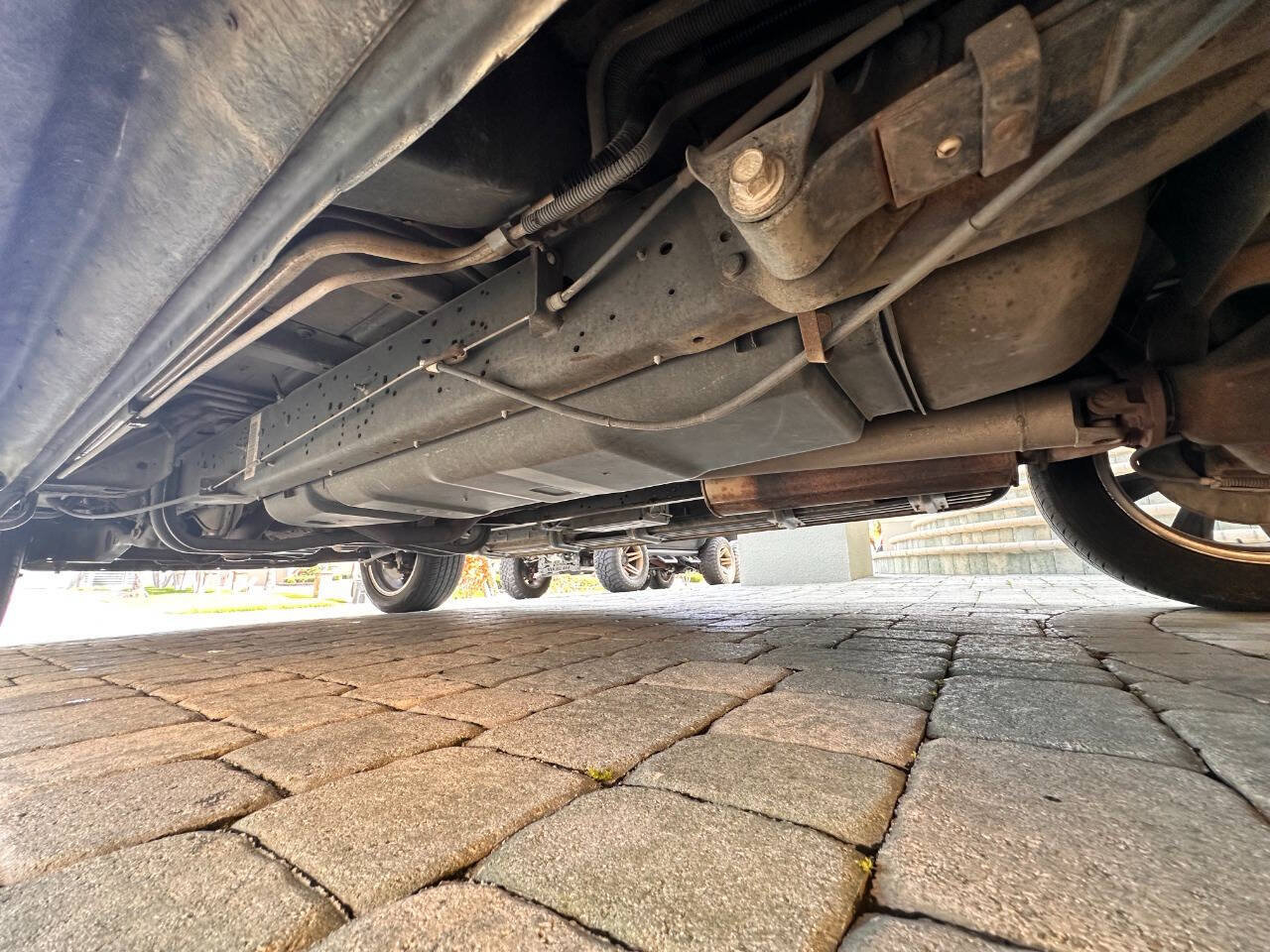 Used 2010 Ford E-350 and Econoline 350 XLT RWD image 38