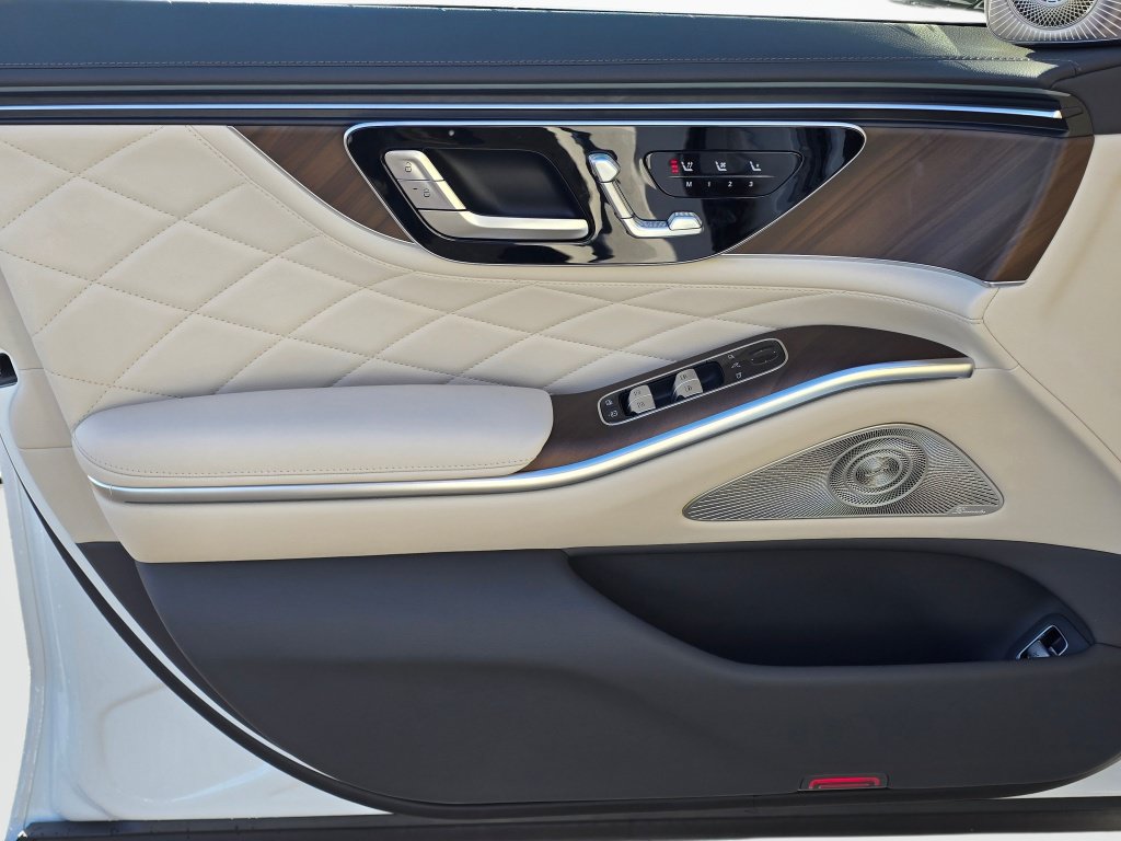 New 2027 Mercedes-Benz S 580 4MATIC Sedan image 16