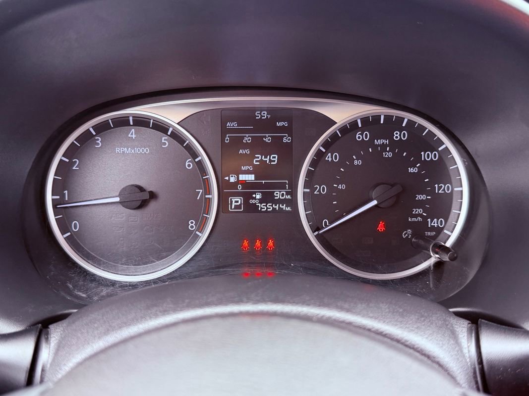 Used 2021 Nissan Kicks S image 26