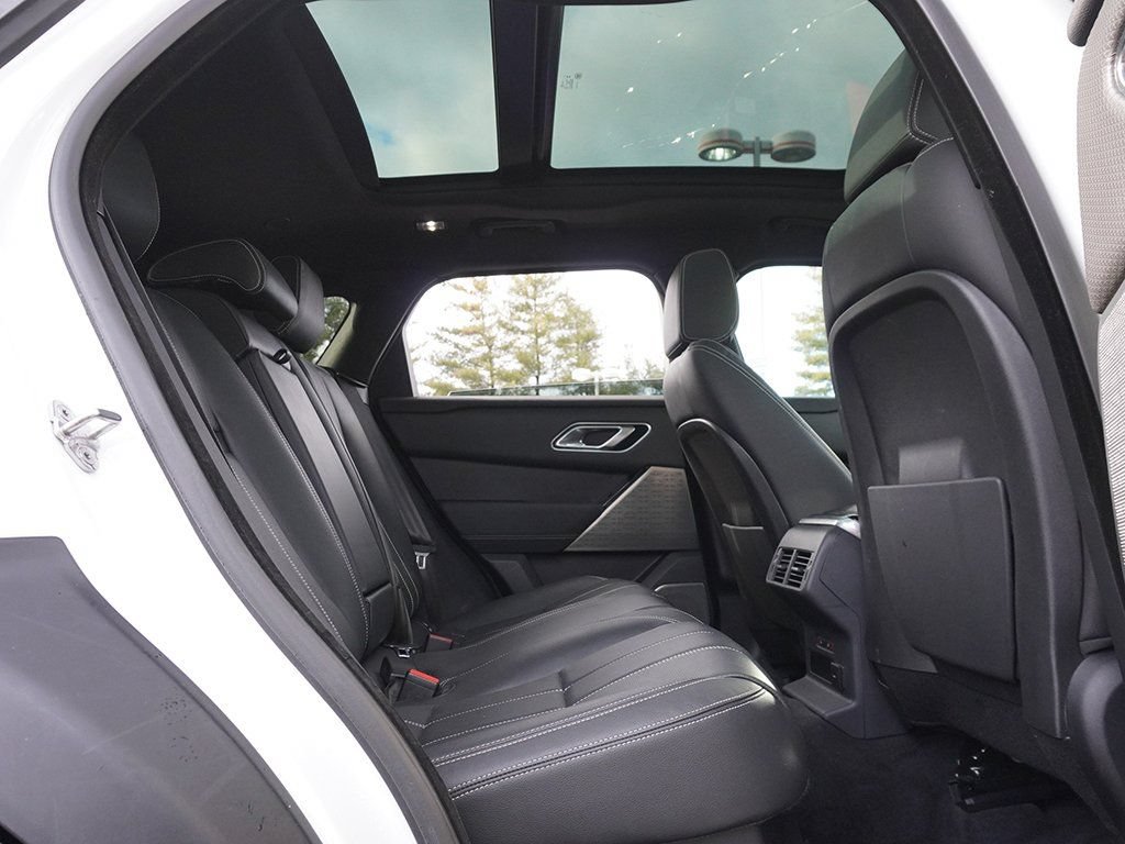Used 2023 Land Rover Range Rover Velar HST AWD/4WD image 43