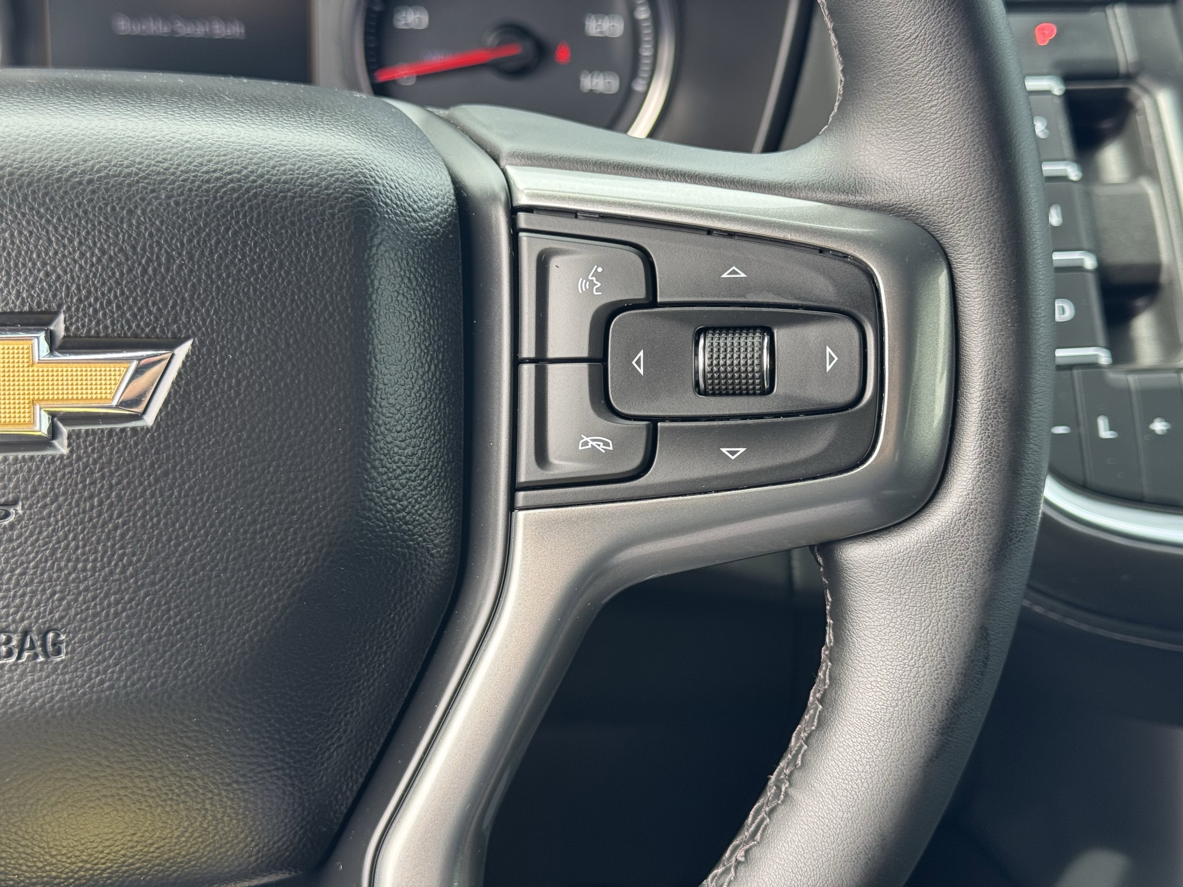 Used 2023 Chevrolet Tahoe LS image 35