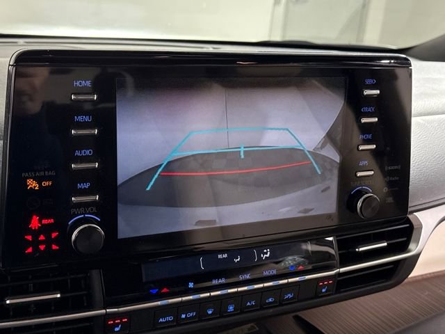 Certified 2024 Toyota Sienna XLE w/ XLE Plus Package image 25