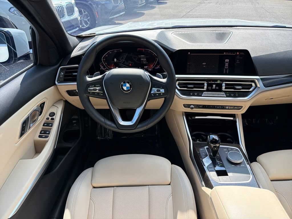 Used 2022 BMW 330i Sedan w/ Driving Assistance Package RWD image 23