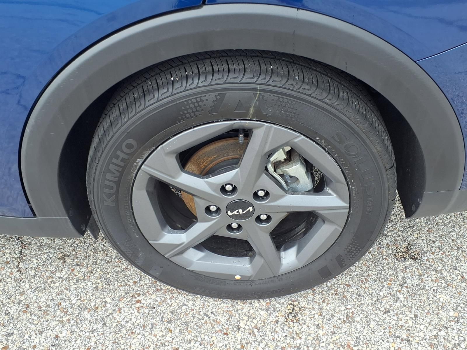 Used 2025 Kia K4 FWD image 25