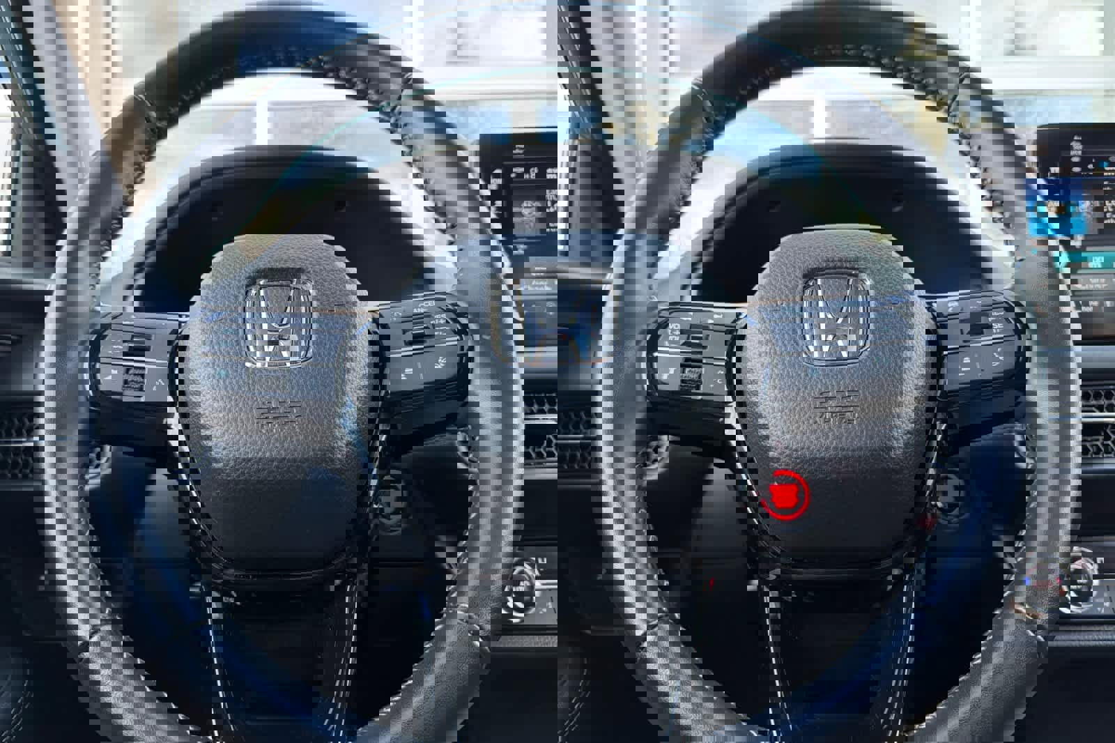 Used 2025 Honda HR-V EX-L image 25