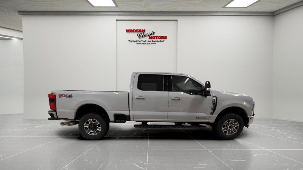 Used 2025 Ford F350 Lariat AWD/4WD image 8