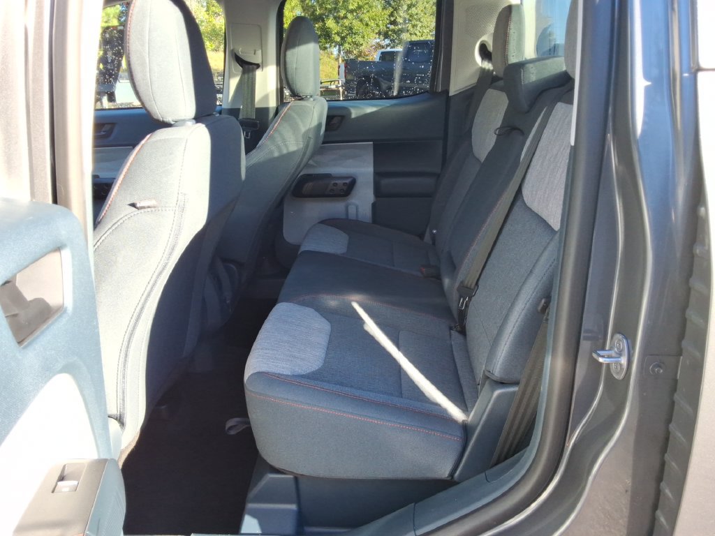 Used 2023 Ford Maverick XLT FWD image 15