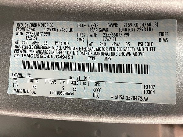 Used 2018 Ford Escape SE w/ Ford Safe & Smart Package image 27