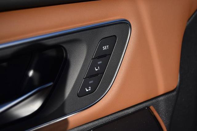 New 2026 Nissan Rogue Platinum image 10