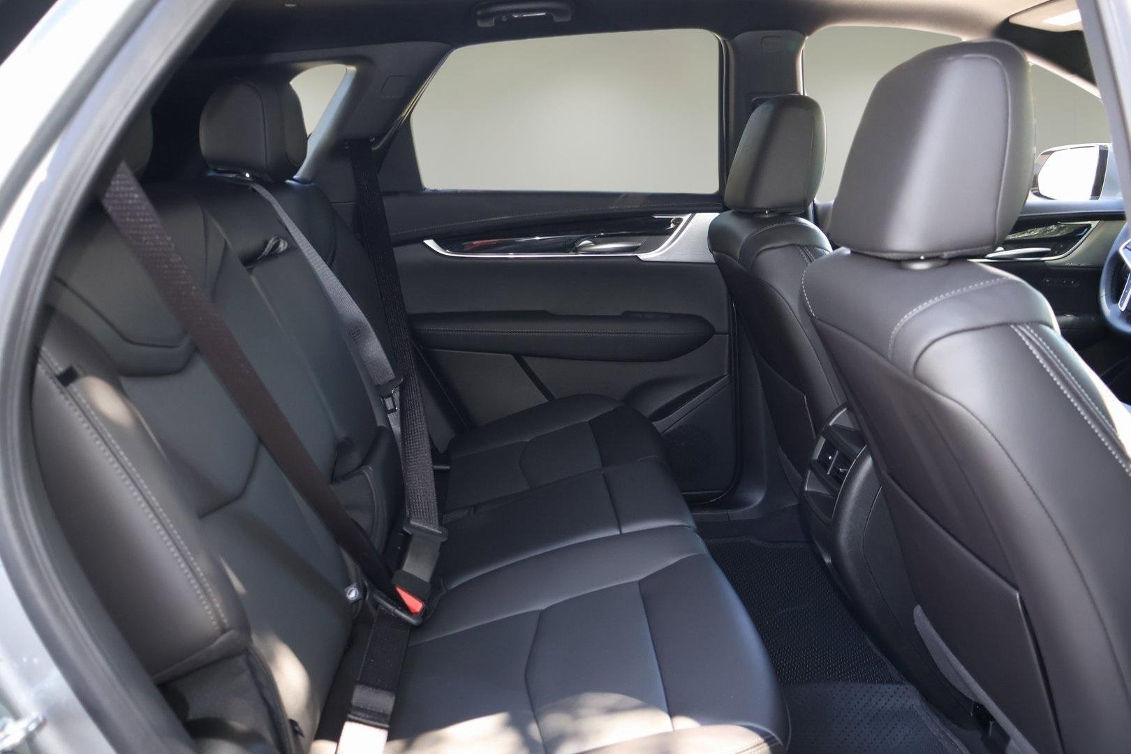 New 2025 Cadillac XT5 Premium Luxury image 17