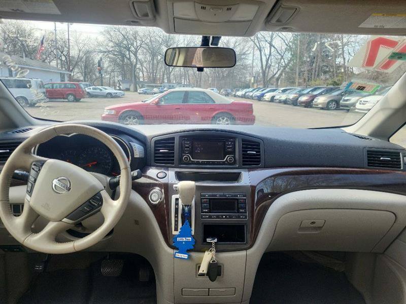Used 2017 Nissan Quest SV FWD image 9