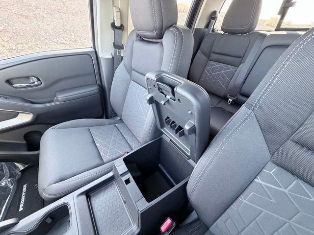 New 2026 Nissan Frontier SV w/ Tow Package image 30