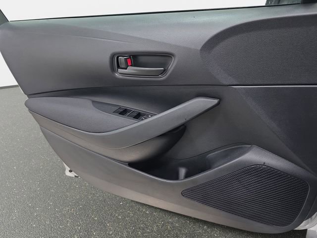 Certified 2025 Toyota Corolla LE FWD image 22