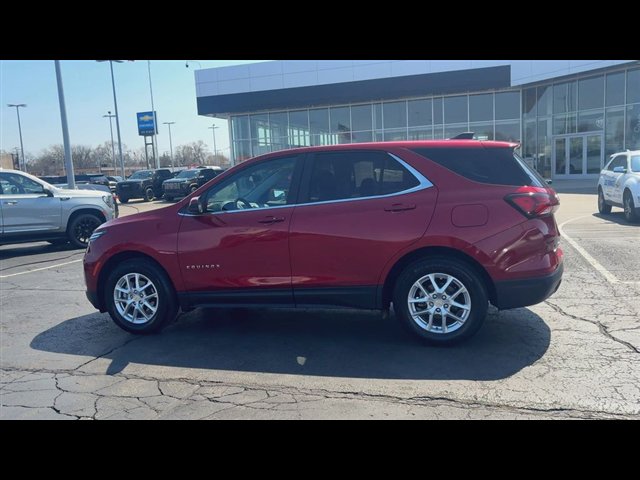 Certified 2024 Chevrolet Equinox LT w/ LPO, Floor Liner Package image 6