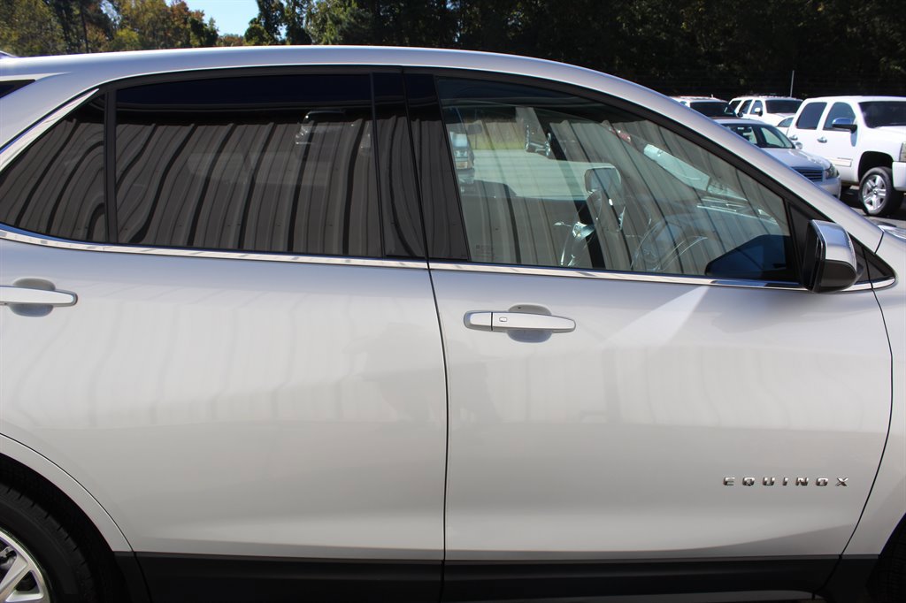 Used 2020 Chevrolet Equinox LT image 12