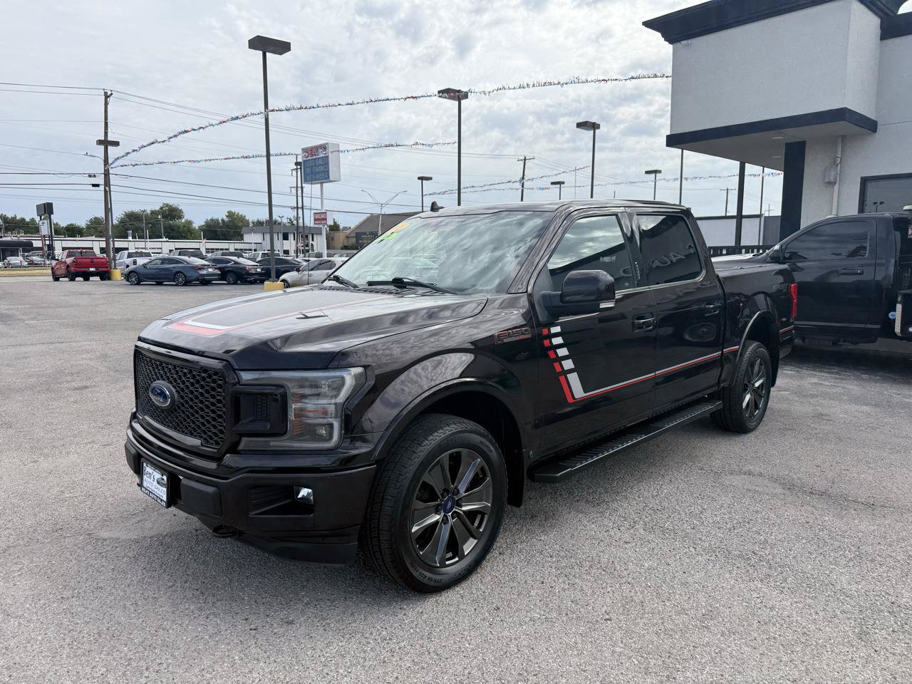 Used 2018 Ford F150 Lariat w/ Equipment Group 502A Luxury AWD/4WD image 2